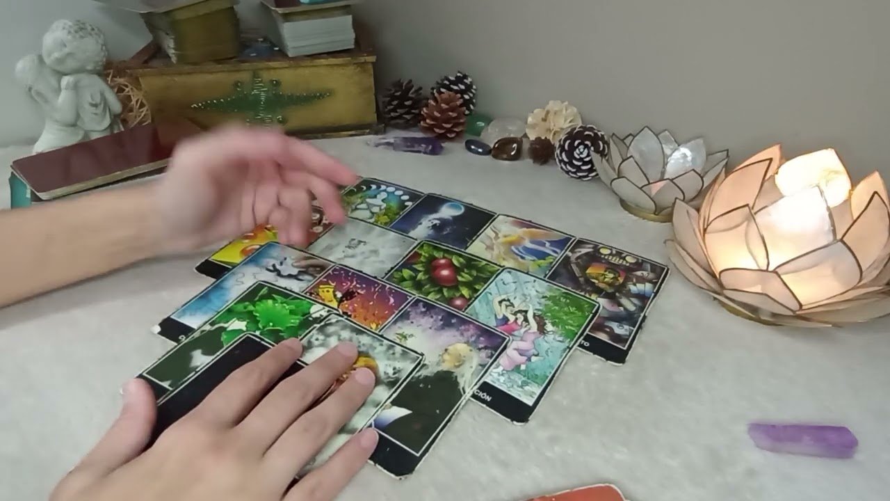 Leia mais sobre o artigo 🦋 Lectura EXTENSA sobre tu persona especial. Análisis del vínculo 🦋 Tarot interactivo