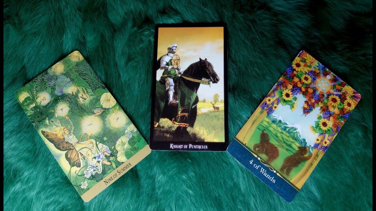 Leia mais sobre o artigo AI SẼ TÌM ĐƯỜNG VÀO TIM BẠN TRONG THÁNG 12 NÀY? @Evelyn Tarot