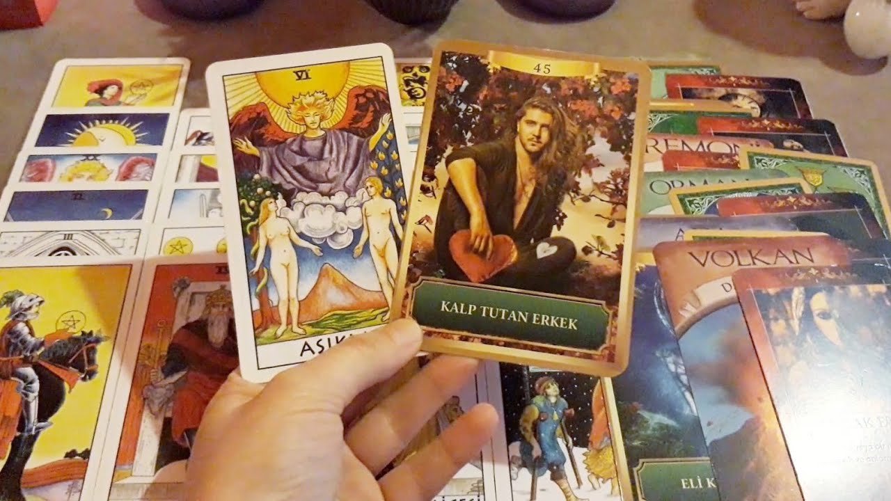 Leia mais sobre o artigo AKLIMDAKİ KİŞİ BENİMLE İLGİLİ NE HİSSEDİYOR❤NE DÜŞÜNÜYOR ❤OLASI EYLEM❤