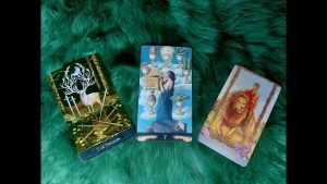 Leia mais sobre o artigo ÁNH MẮT VÀ BỜ MÔI CỦA BẠN SẼ HẠ GỤC CON TIM CỦA AI? TẠI SAO? @Evelyn Tarot