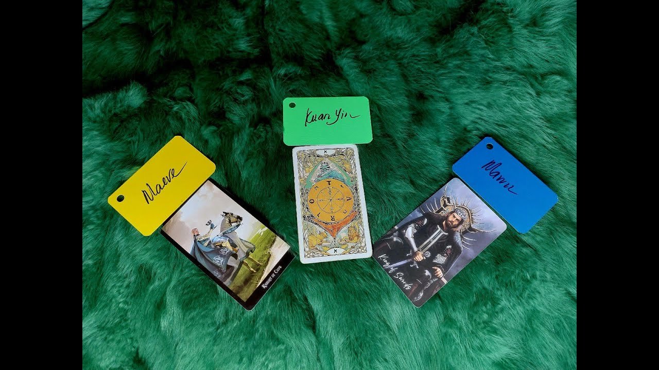 Leia mais sobre o artigo BẠN SẼ VIÊN MÃN NHẤT VỀ KHÍA CẠNH NÀO TỪ ĐÂY ĐẾN HẾT NĂM 2022? @Evelyn Tarot