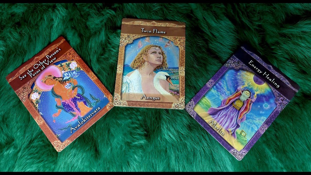 Leia mais sobre o artigo NHỮNG SỰ KIỆN NỔI BẬT NÀO SẼ ĐẾN VỚI BẠN TRONG NỬA ĐẦU THÁNG 12? @EvelynTarot