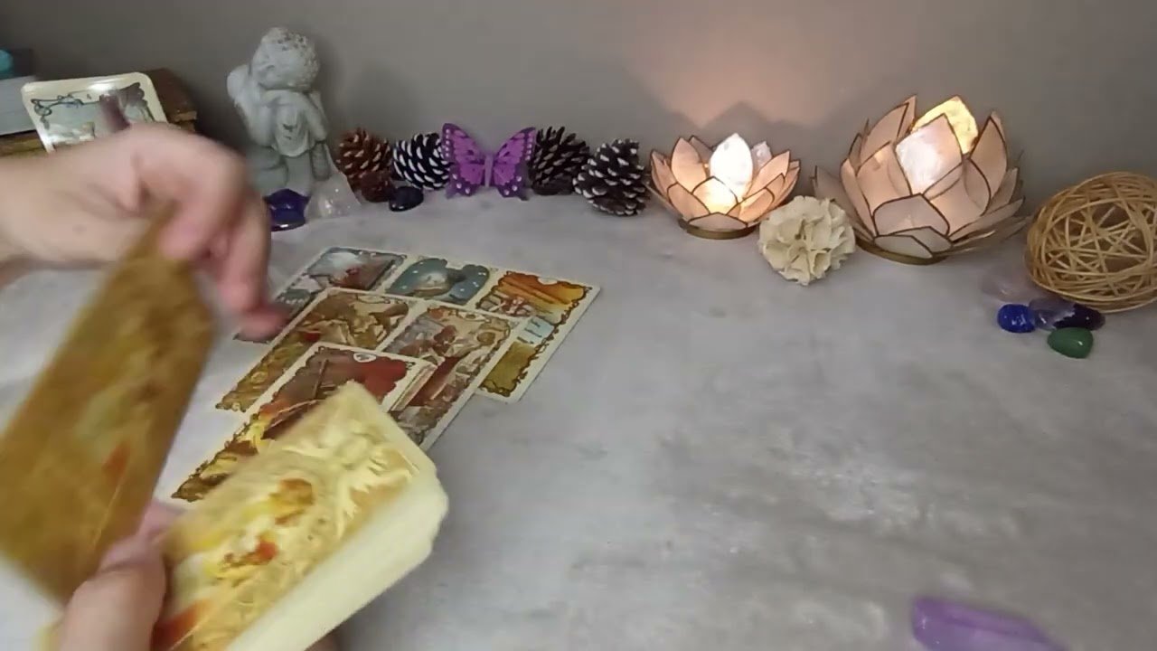 Leia mais sobre o artigo 🦋¿Qué será lo PRÓXIMO que pasará entre NOSOTROS?🦋 Tarot interactivo.