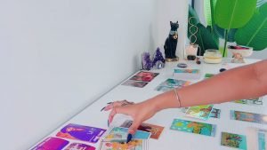 Leia mais sobre o artigo Sagittarius | They Don’t Want You To Move On …. – Sagittarius Tarot Reading