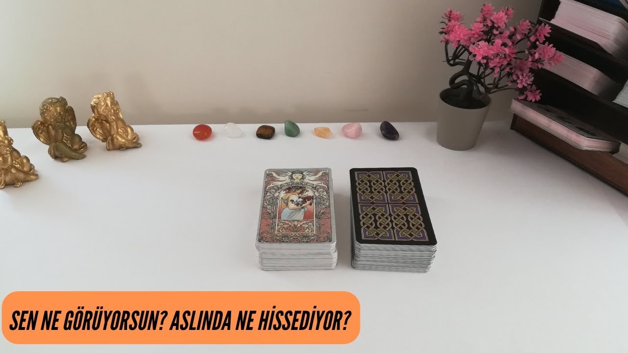 Leia mais sobre o artigo Sen Ne görüyorsun?🤔♥️Aslında O Ne Hissediyor? Tarot