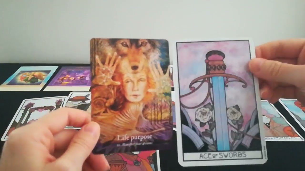 No momento, você está visualizando Aklımdaki Kişi Kelt Açılımı Tarot