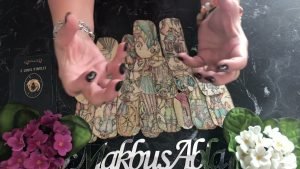 Leia mais sobre o artigo BU VİDEO 💚KARŞINA GELDİYSE 💚KESİNLİKLE İZLE💚 AŞK HAYATINA 💚MESAJIN VAR💚#keşfet #tarot #fyp