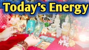 Leia mais sobre o artigo Current Energy Aap Dono Ki 💚💛 All Signs Collective Timeless Tarot Reading