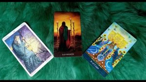 Leia mais sobre o artigo LÒNG AI ĐANG HƯỚNG VỀ BẠN? HỌ MUỐN NÓI GÌ ?  @EvelynTarot