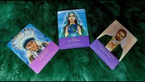 Leia mais sobre o artigo CÁC ĐẤNG BẢO HỘ THIÊNG LIÊNG MUỐN GỬI GẮM THÔNG ĐIỆP GÌ ĐẾN BẠN NGAY LÚC NÀY ? @EvelynTarot