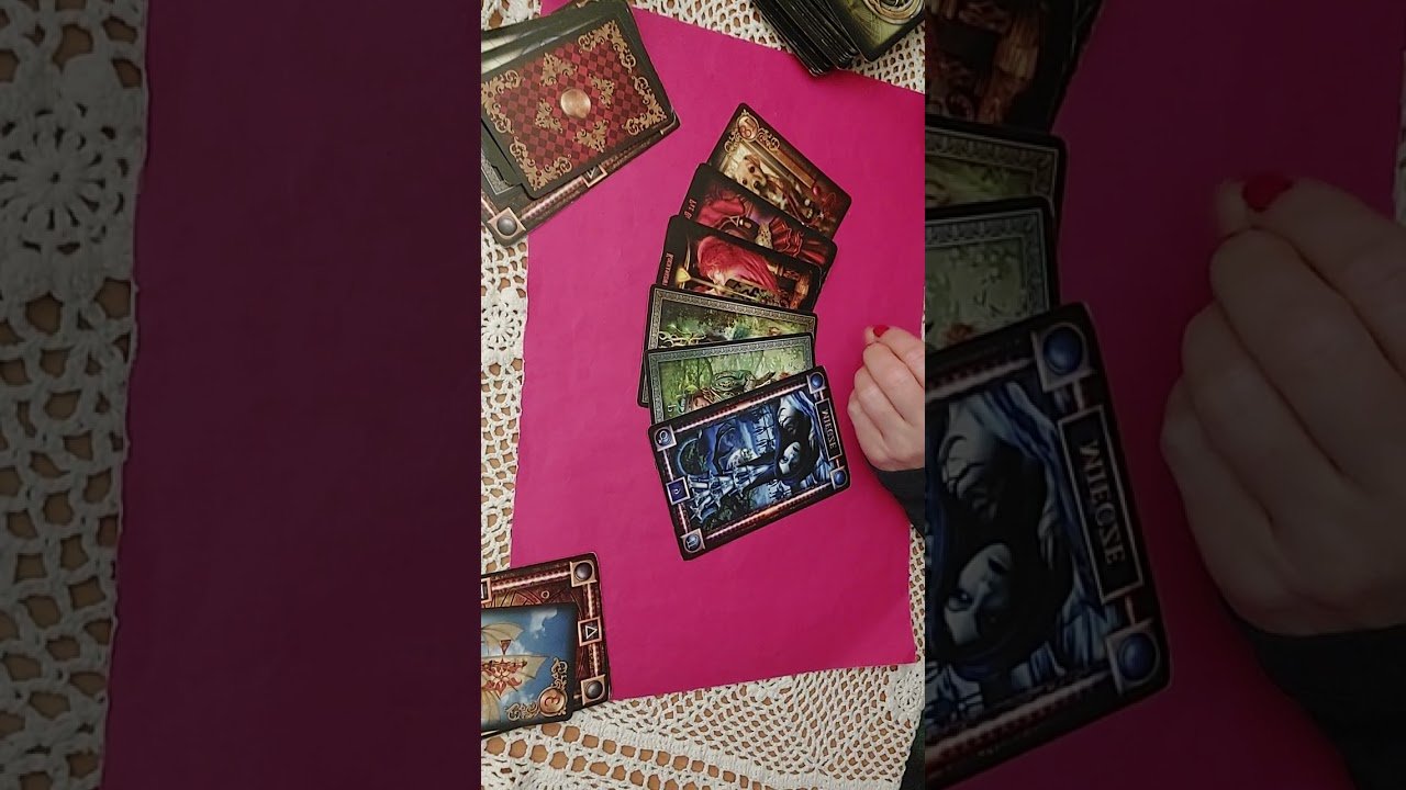 No momento, você está visualizando Co mysli…czuje…zamierza on/ona 💫💛🧡❤💫milosc  wybierz kartę tarot