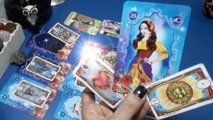 Leia mais sobre o artigo ⭐COMO ESTÃO OS PENSAMENTOS DELE(A) POR VOCÊ E O QUE VOCÊ DESPERTA? 🔮 | TAROT E CARTAS CIGANAS