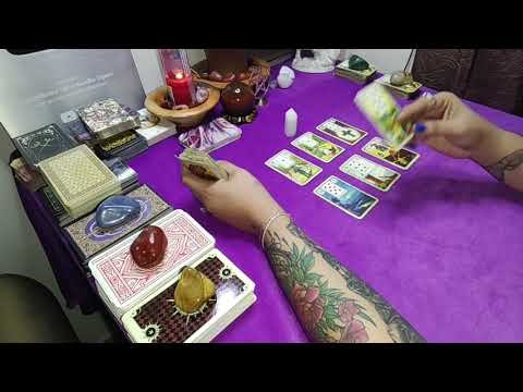 No momento, você está visualizando O QUE ESTÁ VINDO NOS SEUS CAMINHOS?🔮🍀✨ – Sacerdotisa Tarô e Baralho Cigano