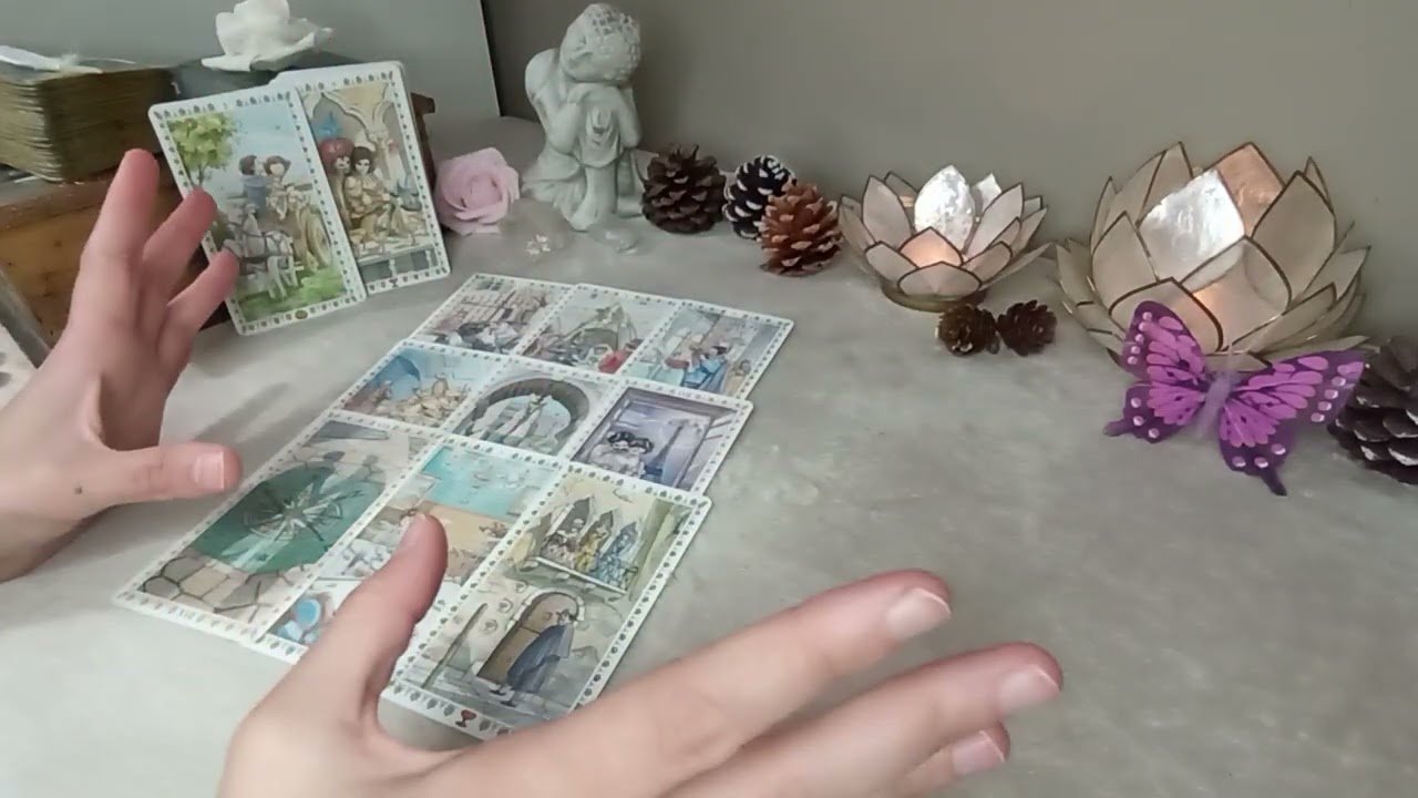 Leia mais sobre o artigo 🦋¿Qué piensa, qué siente, qué hará?🦋 Tarot interactivo