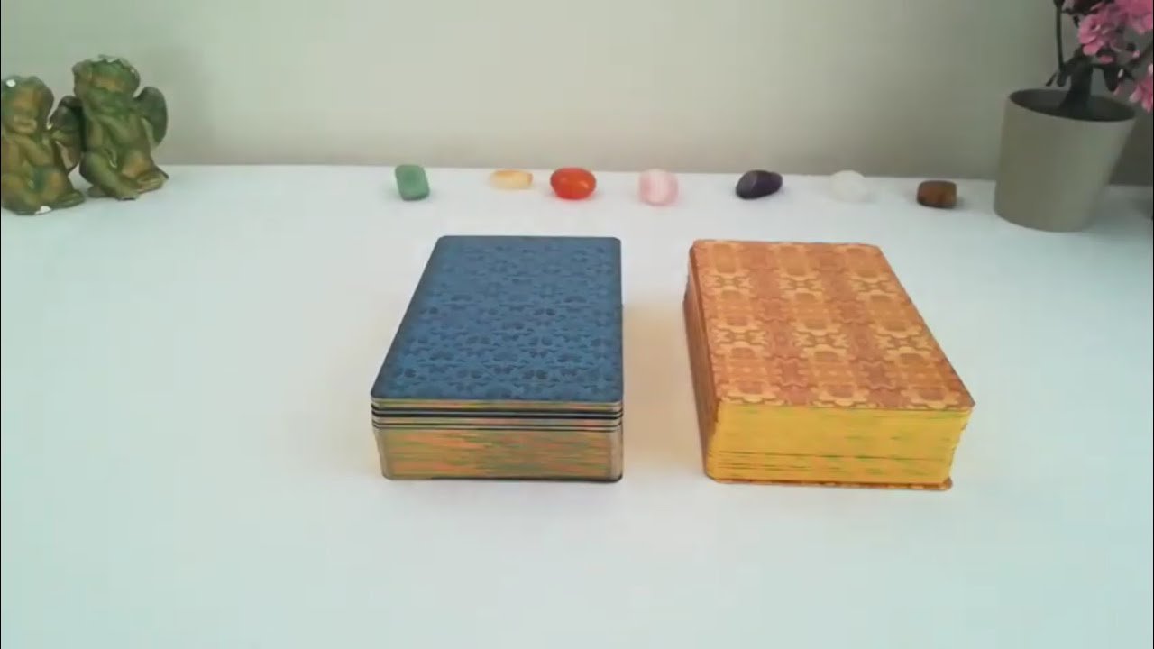 Leia mais sobre o artigo Söylemek İsteyip Sustukları🤐😔♥️Tarot