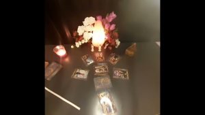 Leia mais sobre o artigo Azizenin sırrı acilimi/ve azize sırrını verdi🙌🌹#tarot #youtubevideo #fallarca
