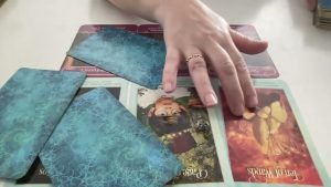 Leia mais sobre o artigo Ce GANDESTE? Ce SIMTE? Ce FACE? 🤔SINCRONICITATE UIMITOARE!