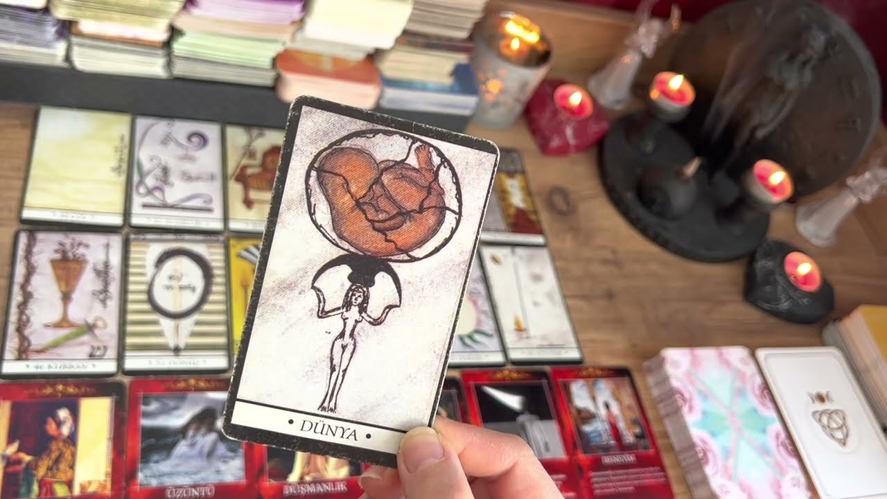 No momento, você está visualizando İlahi Adelet Tecelli Edecek Mi? 💯 Kalbimi Kıran Beni Üzen Kişi Şu An Ne Yapıyor? Aklımdaki Kişi 🔮