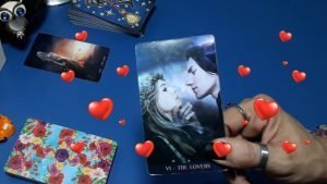 Leia mais sobre o artigo ⭐O QUE VOCÊ ACHA QUE ELE(A) SENTE POR VOCÊ? O QUE ELE(A) REALMENTE SENTE? 🔮 | TAROT E CARTAS CIGANAS