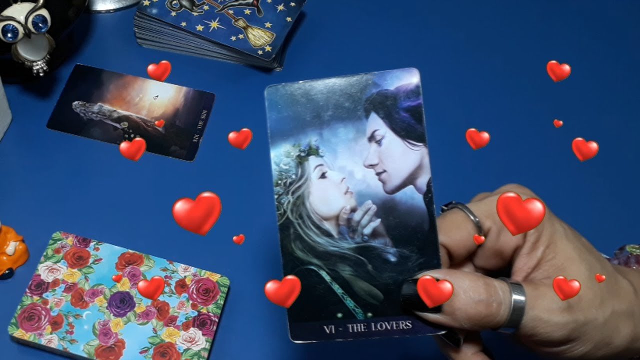 Leia mais sobre o artigo ⭐O QUE VOCÊ ACHA QUE ELE(A) SENTE POR VOCÊ? O QUE ELE(A) REALMENTE SENTE? 🔮 | TAROT E CARTAS CIGANAS