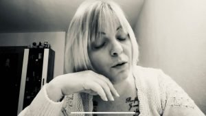 Leia mais sobre o artigo Réponse a Madame Fake News – voyance sur les actualité week end #tarot #oracle