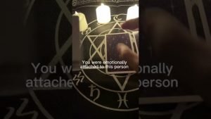 Leia mais sobre o artigo Someone Is Going To Message You👩‍❤️‍💋‍👨❤️ #spiritual #spiritual #tarot #shorts #fyp #trend #love