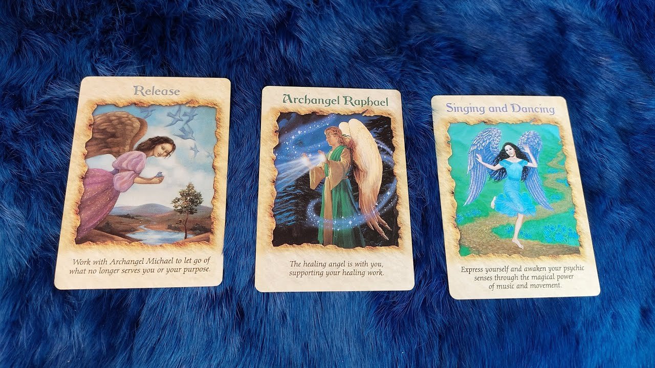 Leia mais sobre o artigo 24 TIẾNG TIẾP THEO CỦA BẠN SẼ NHƯ THẾ NÀO ?@EvelynTarot