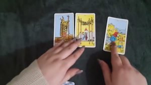 Leia mais sobre o artigo 💘💖 TU și EL    Ea 💘💖 Fără variante   Etalare tarot iubire