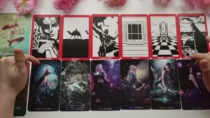 Leia mais sobre o artigo Yakın Gelecekte Beni Neler Bekliyor?Tarot