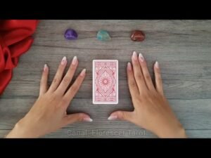 Leia mais sobre o artigo 🔴 O QUE ELE(A) MAIS APRECIA EM VOCÊ? | Tarot Responde