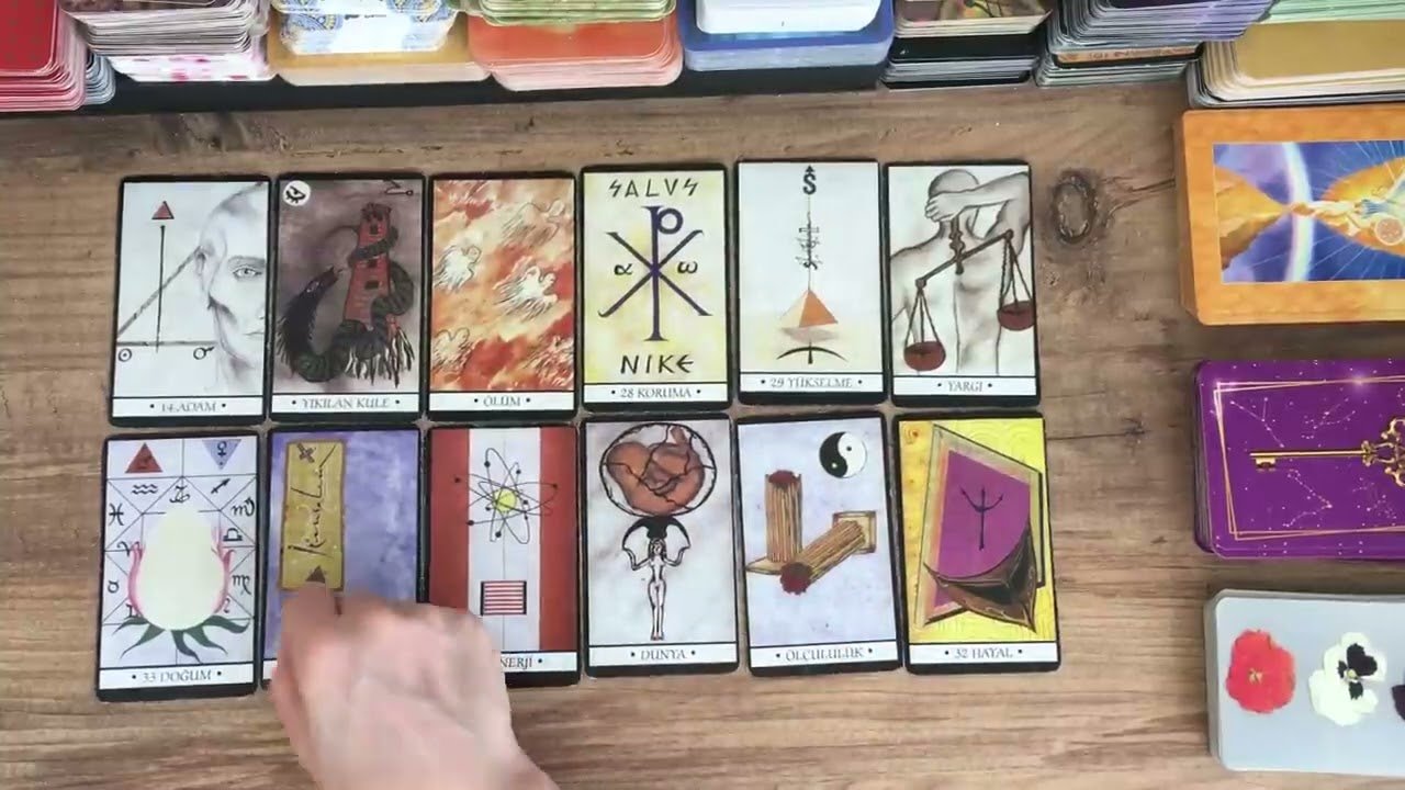 No momento, você está visualizando Neden Adım Atmıyor? ⛄️ Aklımdaki Kişiden Beklediğim Adım Gelecek Mi? 💘 Tarot Açılımı 💎