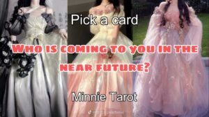 Leia mais sobre o artigo 🙆‍♀️🎀🙆💕 Ai đang đến với bạn trong thời gian tới ? | Minnie Tarot