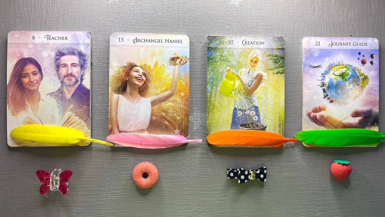 No momento, você está visualizando 💌 Pick a Card | 🌟Messages from Your Future Self 💰🏠🌈💫🔮| Teacup Tarot ☕️