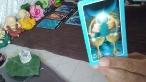 Leia mais sobre o artigo A pessoa já tentou e ainda tenta te esquecer , mas não consegue 💗 igual a você não existe pra ela🥳😍