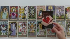 Leia mais sobre o artigo Seni Nasıl Görüyordu/Görüyor/Görecek? Tarot