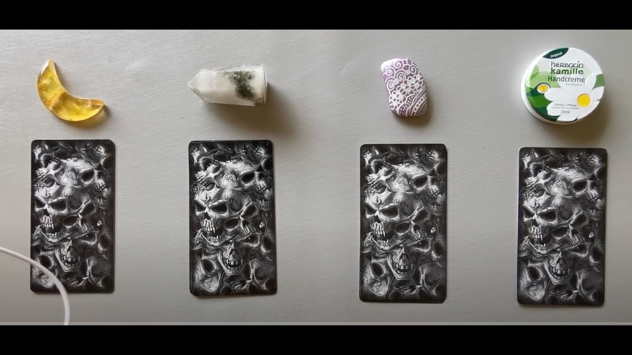 No momento, você está visualizando tarot ngắn: chọn tụ bài: chuyện gì đang thuận lợi cho bạn?