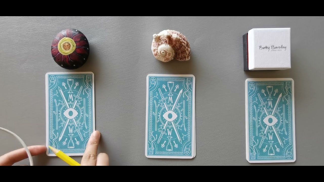 No momento, você está visualizando tarot ngắn: chọn tụ bài: liệu họ có muốn hàn gắn mối quan hệ này?