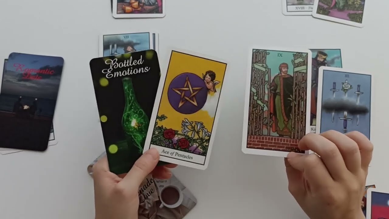 No momento, você está visualizando Aklımdaki Kişi Kelt Açılımı Tarot