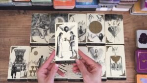 Leia mais sobre o artigo Aramızda İletişim Olacak Mı? 💯 Barışacak Mıyız? 💯 Küsler, Ayrılar, İletişimi Olmayanlar…Tarot ♥️