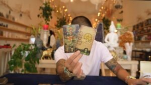 Leia mais sobre o artigo Aries ♈️ A Hidden Issue Is Going To Surface 🤯 July 9-19 Tarot Reading