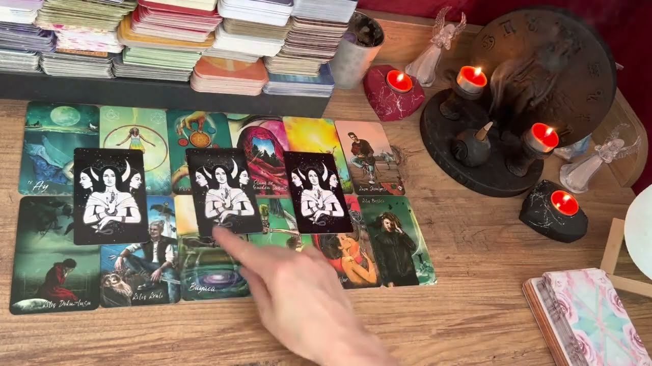 No momento, você está visualizando Şu Anda Benimle İlgili Ne Düşünüyor? İçini Döksün Partner 💞 Aklımdaki Kişi Tarot Açılımı 🐬
