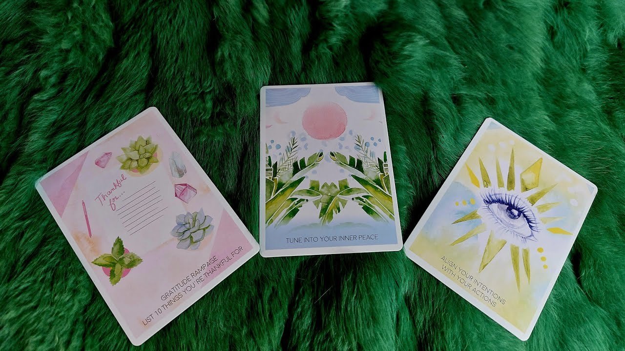 No momento, você está visualizando BẠN SẮP  ĂN MỪNG VÌ ĐIỀU GÌ TRONG THỜI GIAN TỚI ?  @EvelynTarot