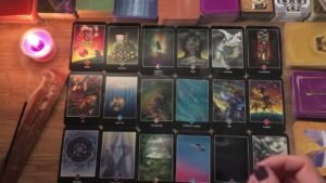 Leia mais sobre o artigo Barışacak Mıyız?  Tekrar Bir Arada Olacak Mıyız?  Aklımdaki Kişi Tarot Açılımı 🔮
