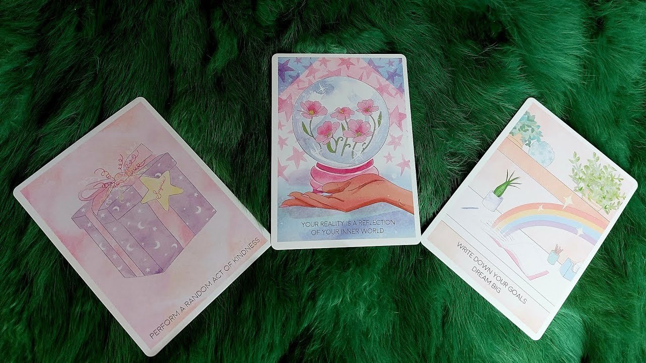 No momento, você está visualizando NHÂN QUẢ NÀO ĐANG ĐỨNG VỀ PHÍA BẠN? @EvelynTarot