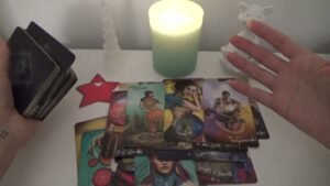 Leia mais sobre o artigo Someone’s Talking About You!!☝️🤫👀🔥What’s The Gossip On You?! What Are They Saying? Tarot Reading