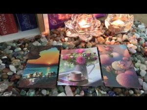 Leia mais sobre o artigo Tarot: TIN NHẮN TỪ VŨ TRỤ GỬI ĐẾN BẠN LÚC NÀY