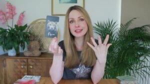 Leia mais sobre o artigo THEY ARE EXTREMELY TEMPTED BY YOU!! The Heat is ON!🔥🔥🔥Love tarot messages