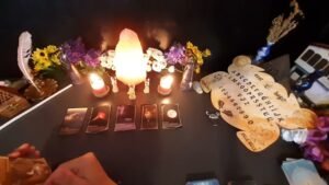 Leia mais sobre o artigo Aklımdaki kişi bana baktığında ne görüyor/onun gözünde ben nasıl birisiyim