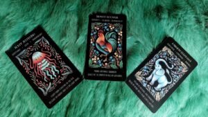 Leia mais sobre o artigo CÂU TRẢ LỜI CỦA VŨ TRỤ CHO SỰ BỐI RỐI CỦA BẠN LÀ GÌ ? @EvelynTarot