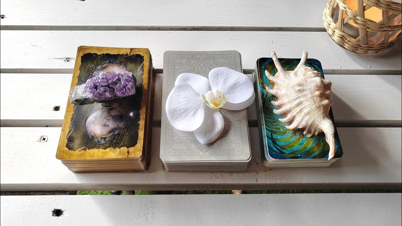 No momento, você está visualizando Czytanie tygodniowe 14-20/08/23 💕🌺 Wybierz grupę 🌺💕 Czasówka w opisie pod filmem.